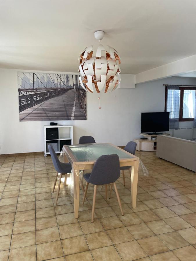 Appartement 110M2 A 2 Km De La Plage De St Georges De Didonne Saint-Georges-de-Didonne ภายนอก รูปภาพ
